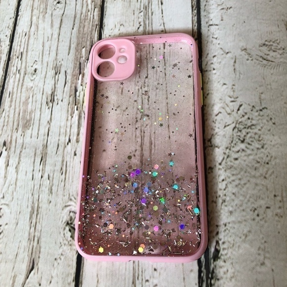 Accessories - Glitter iPhone 11 Case